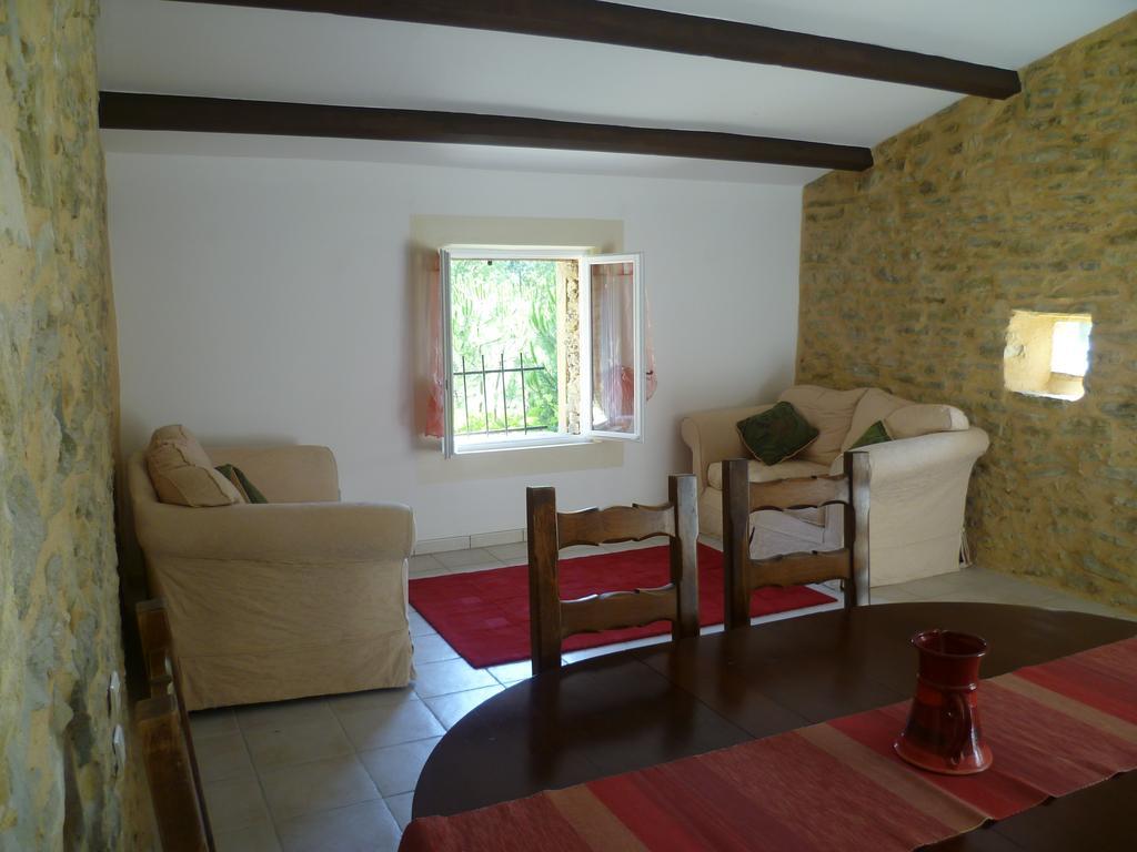 Les Beaux Chenes Villa Pont-de-Barret Buitenkant foto