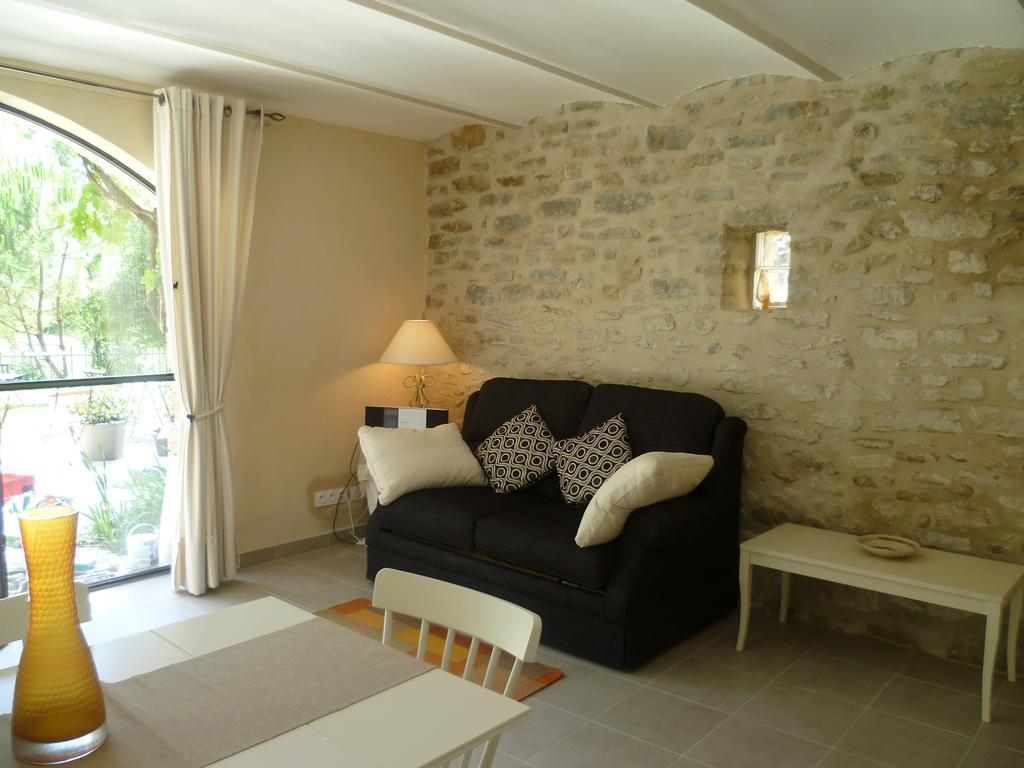 Les Beaux Chenes Villa Pont-de-Barret Buitenkant foto